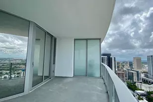 851 NE 1st Ave, Miami, FL 33132 - Photo 11