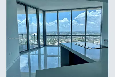 851 NE 1st Ave #4604, Miami, FL 33132 - Photo 7