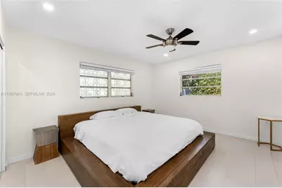 1525 Diplomat Pkwy, Hollywood, FL 33019 - Photo 17