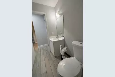 8851 NW 119th St #1206-1, Hialeah Gardens, FL 33018 - Photo 3
