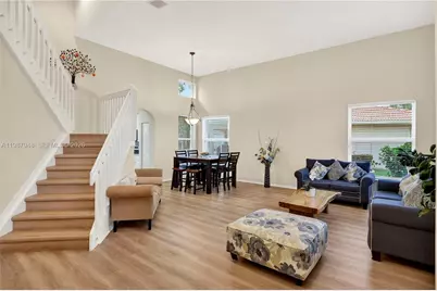 1511 NW 168th Ave, Pembroke Pines, FL 33028 - Photo 3