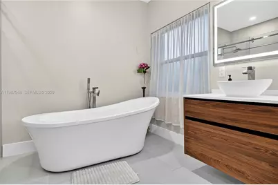 1511 NW 168th Ave, Pembroke Pines, FL 33028 - Photo 33