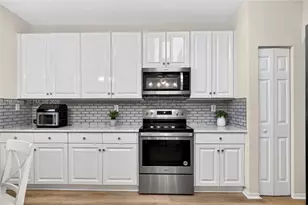 1511 NW 168th Ave, Pembroke Pines, FL 33028 - Photo 21