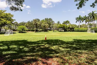 1511 NW 168th Ave, Pembroke Pines, FL 33028 - Photo 123