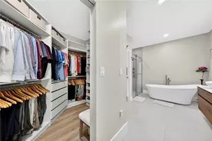 1511 NW 168th Ave, Pembroke Pines, FL 33028 - Photo 37