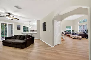 1511 NW 168th Ave, Pembroke Pines, FL 33028 - Photo 5