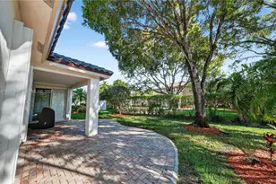 1511 NW 168th Ave, Pembroke Pines, FL 33028 - Photo 49