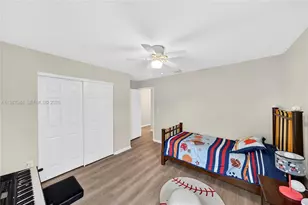 1511 NW 168th Ave, Pembroke Pines, FL 33028 - Photo 43