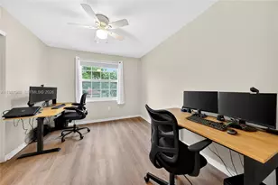 1511 NW 168th Ave, Pembroke Pines, FL 33028 - Photo 45