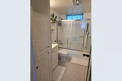 2861 Leonard Dr #F605, Aventura, FL 33160 - Photo 17