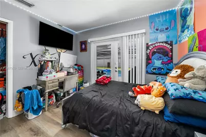 491 NW 45th Ter, Plantation, FL 33317 - Photo 29