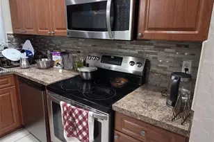 3050 E Sunrise Lakes Dr, Sunrise, FL 33322 - Photo 19