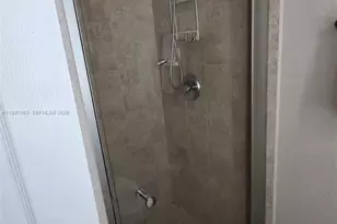 3050 E Sunrise Lakes Dr, Sunrise, FL 33322 - Photo 21