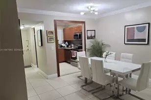 3050 E Sunrise Lakes Dr, Sunrise, FL 33322 - Photo 7