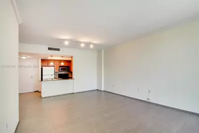 2000 N Bayshore Dr #506, Miami, FL 33137 - Photo 9