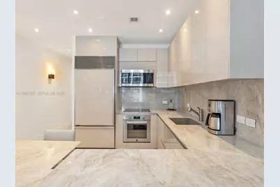 6799 Collins Ave #501, Miami Beach, FL 33141 - Photo 9