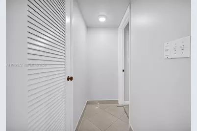 4020 N Hills Dr #2, Hollywood, FL 33021 - Photo 23