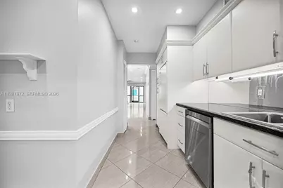 4020 N Hills Dr #2, Hollywood, FL 33021 - Photo 33