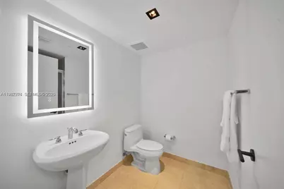 1830 S Ocean Dr #4704, Hallandale Beach, FL 33009 - Photo 25