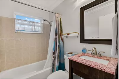 632 NW 28th Ct, Wilton Manors, FL 33311 - Photo 19