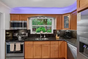 632 NW 28th Ct, Wilton Manors, FL 33311 - Photo 23