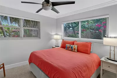 632 NW 28th Ct, Wilton Manors, FL 33311 - Photo 17