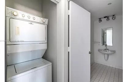 10 SW South River Dr #609, Miami, FL 33130 - Photo 5