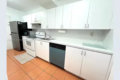 100 Lincoln Rd #836, Miami Beach, FL 33139 - Photo 7