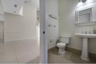 1282 NW 171st Ter, Pembroke Pines, FL 33028 - Photo 19