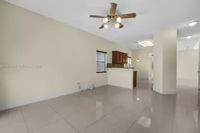 1282 NW 171st Ter, Pembroke Pines, FL 33028 - Photo 11