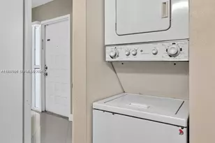 9407 SW 138th Pl, Miami, FL 33186 - Photo 15