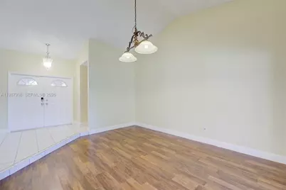 7328 NW 21st St, Margate, FL 33063 - Photo 9