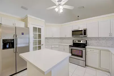 7328 NW 21st St, Margate, FL 33063 - Photo 15