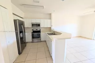 2320 SE 23rd Rd, Homestead, FL 33035 - Photo 5