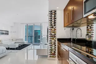 475 Brickell Ave, Miami, FL 33131 - Photo 11