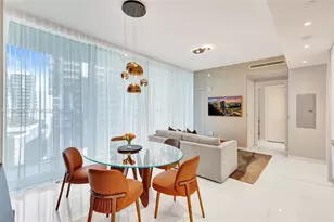 300 Biscayne Blvd Way, Miami, FL 33131 - Photo 7