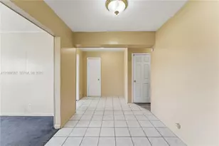 1017 NW 8th St, Hallandale Beach, FL 33009 - Photo 13