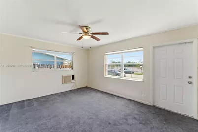 1017 NW 8th St, Hallandale Beach, FL 33009 - Photo 17