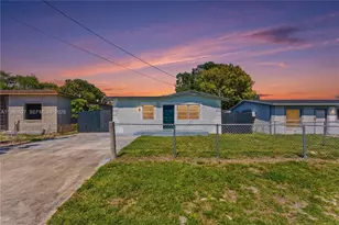 1017 NW 8th St, Hallandale Beach, FL 33009 - Photo 1