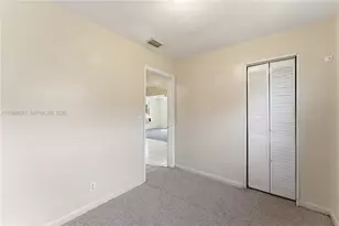 1017 NW 8th St, Hallandale Beach, FL 33009 - Photo 3