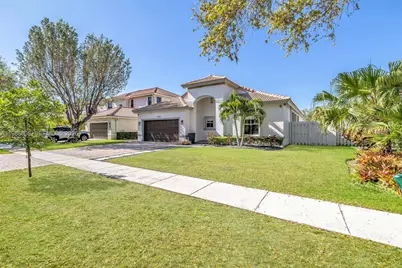 18820 SW 29th St, Miramar, FL 33029 - Photo 7