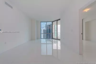 851 NE 1st Ave #4007, Miami, FL 33132 - Photo 3