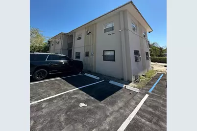 100 NE 78th St #4, Miami, FL 33138 - Photo 1