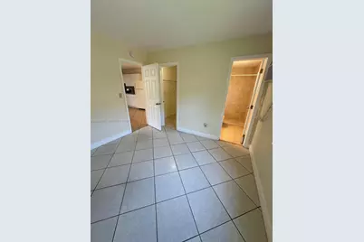100 NE 78th St #4, Miami, FL 33138 - Photo 9