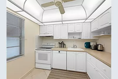 1030 Country Club Dr #309, Margate, FL 33063 - Photo 5