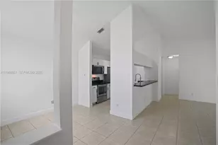 10610 SW 158th Ct, Miami, FL 33196 - Photo 9