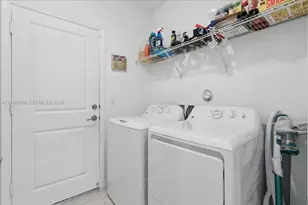 6018 Henderson Wy, West Palm Beach, FL 33415 - Photo 7