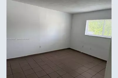 6055 NW 37th St #25, Virginia Gardens, FL 33166 - Photo 5