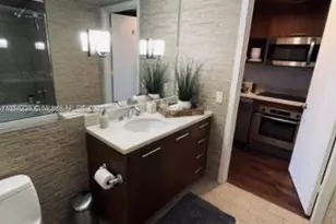 50 Biscayne Blvd, Miami, FL 33132 - Photo 9