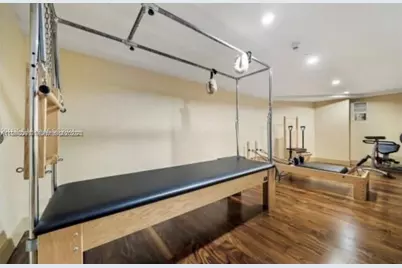 50 Biscayne Blvd #607, Miami, FL 33132 - Photo 17